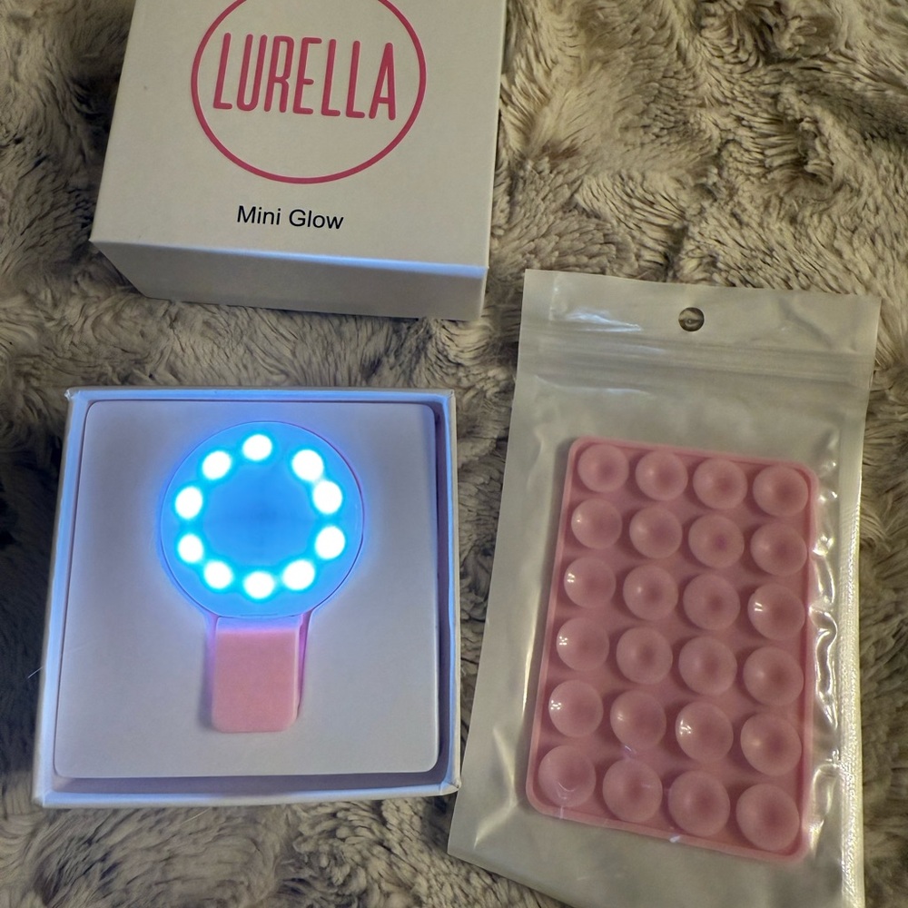 Lurella Mini Glow LED Light with Pink Grip